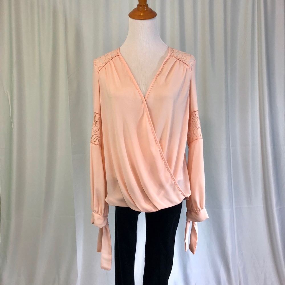 Lace Trim Chiffon Blouse